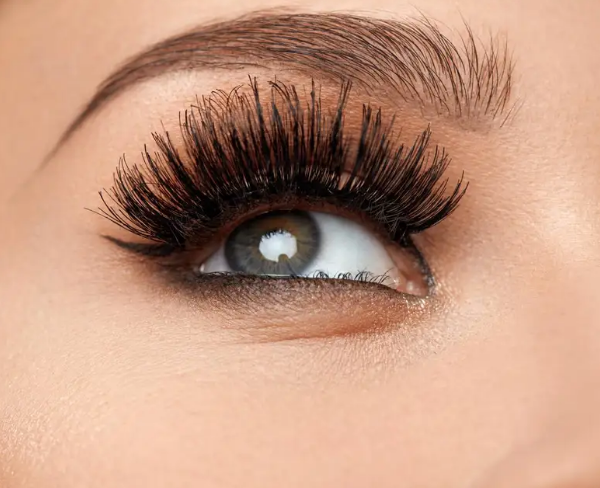Magnetic eyelashes – Magnetické řasy